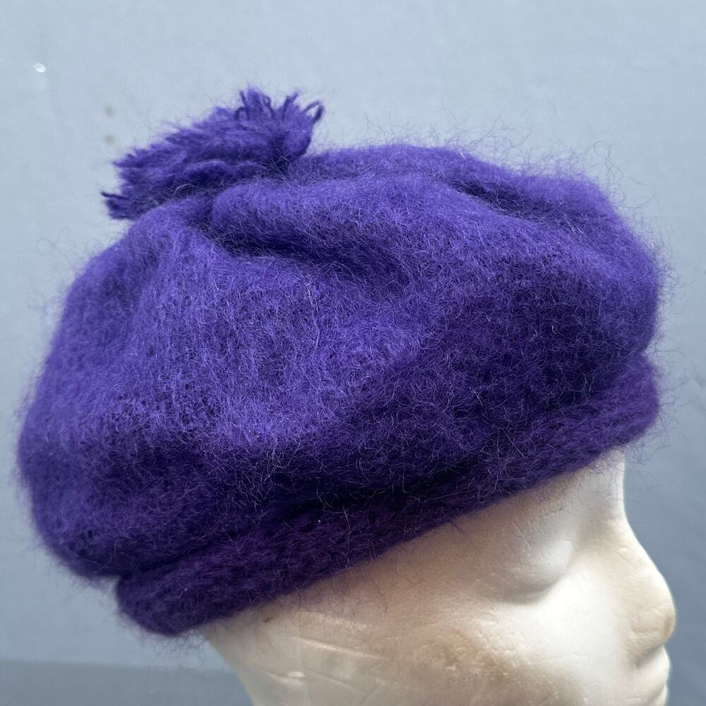 VTG Donegal Design Mohair Wool Beret Purple Fuzzy Pom Handwoven Ireland Hat